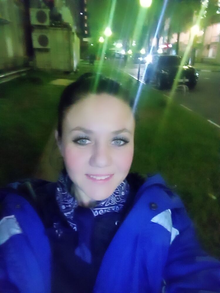  49950428  Irina, 40 ,    