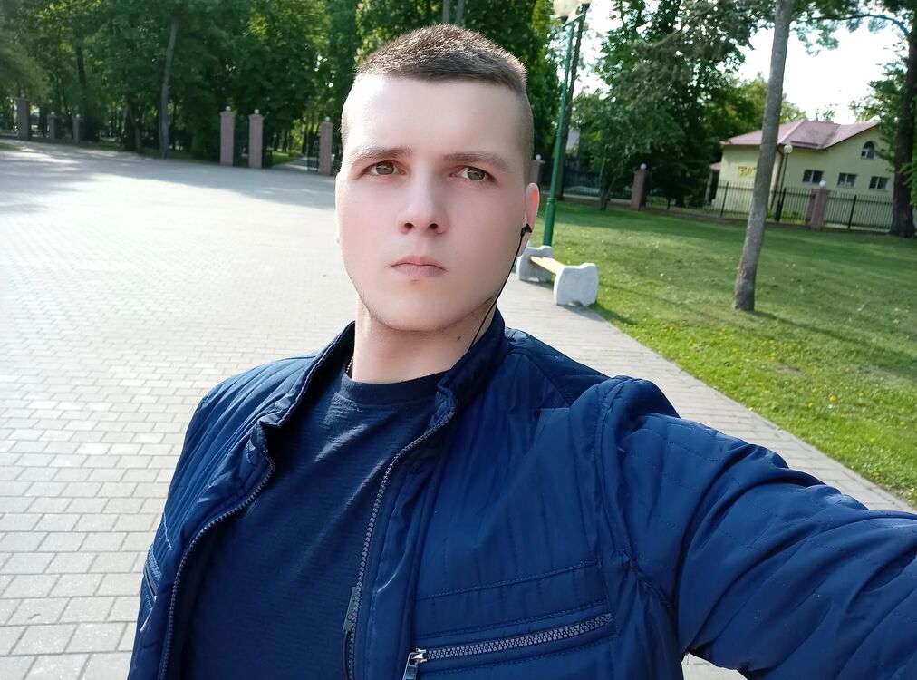  26795828  , 23 ,    