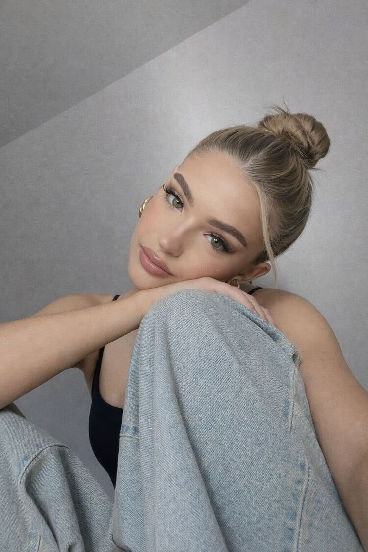 ���� 56072098 ������� Mila, 26 ���, ���� ���������� � Clough