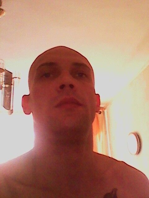  7109648  , 42 ,    