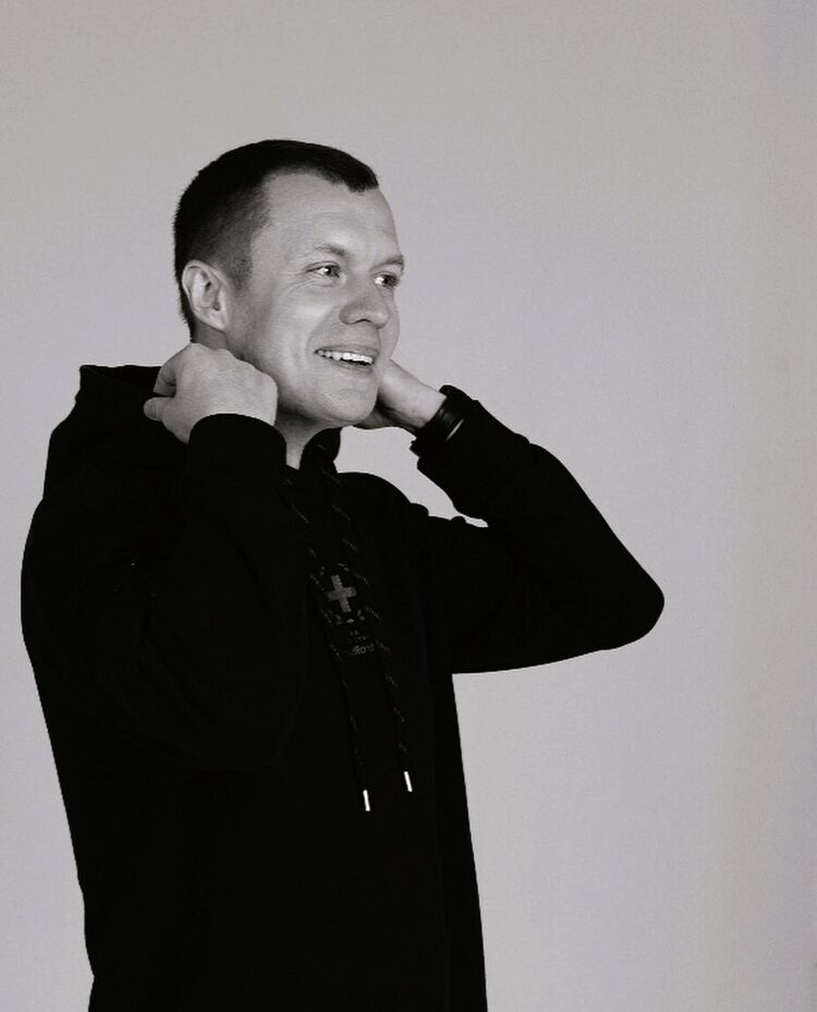  51417348  , 48 ,    Prosek