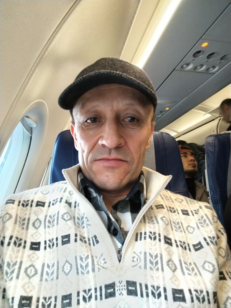  52075338  Farkhod, 46 ,    