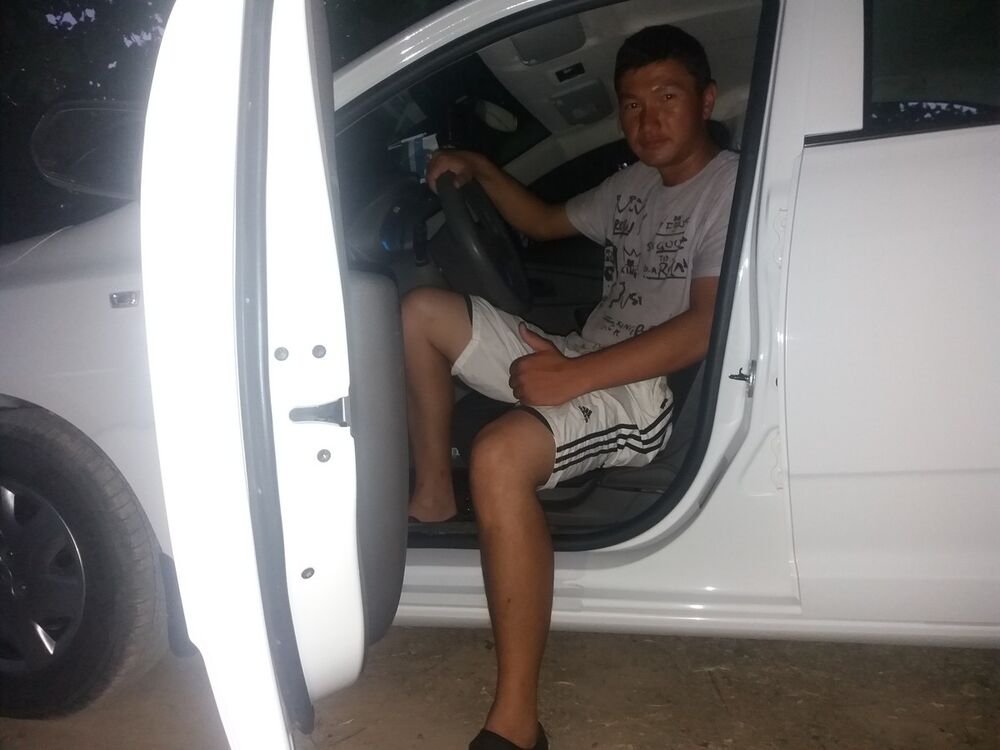  14741198  Azamat, 35 ,    