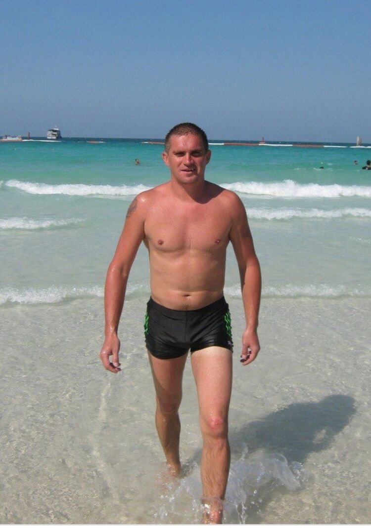  ,   Sasha, 46 ,   ,   , c 
