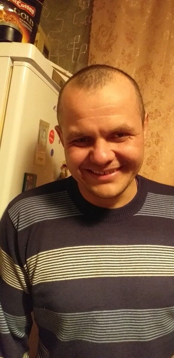  ,   Maks, 45 ,   ,   , c 