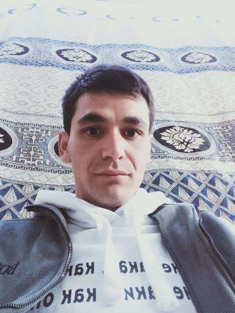  43815148  Murodjon, 30 ,    