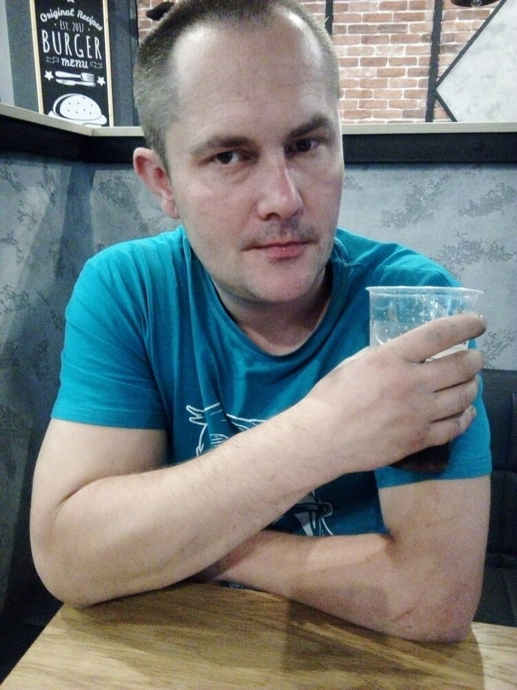  18739398  , 44 ,    