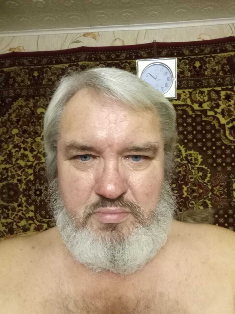  51067228  Alexander, 61 ,    