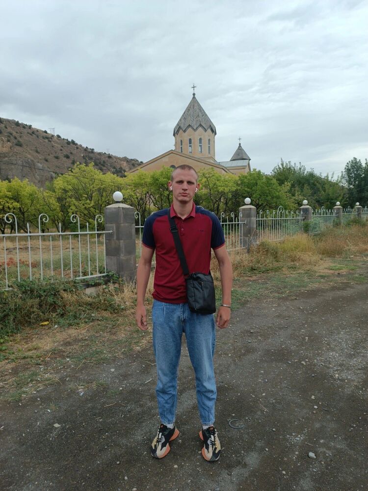  --,   , 23 ,   c 