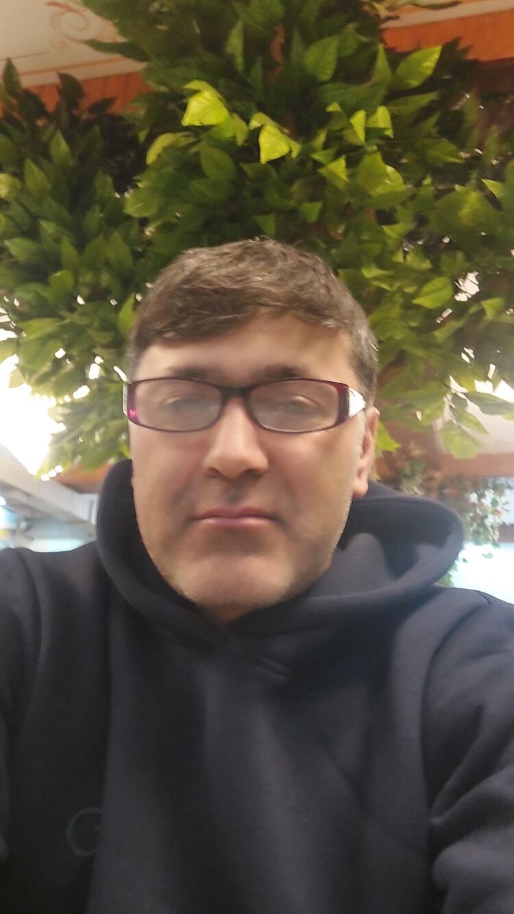  42917938  , 41 ,    