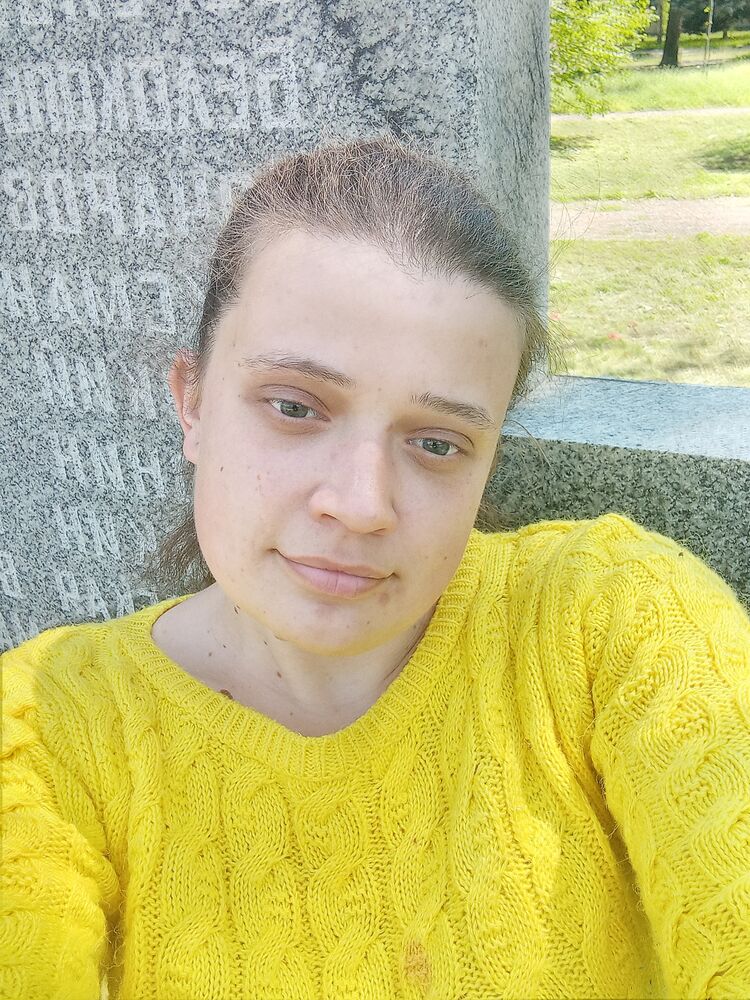  22856958  , 33 ,    