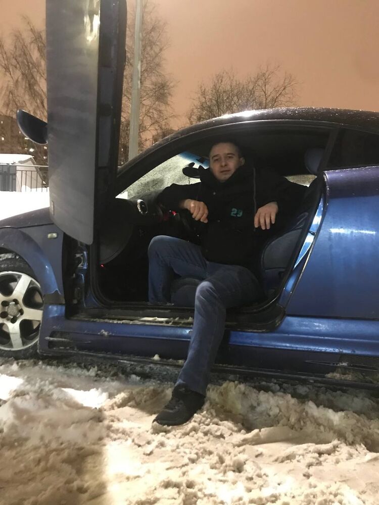  32531348  , 35 ,    -