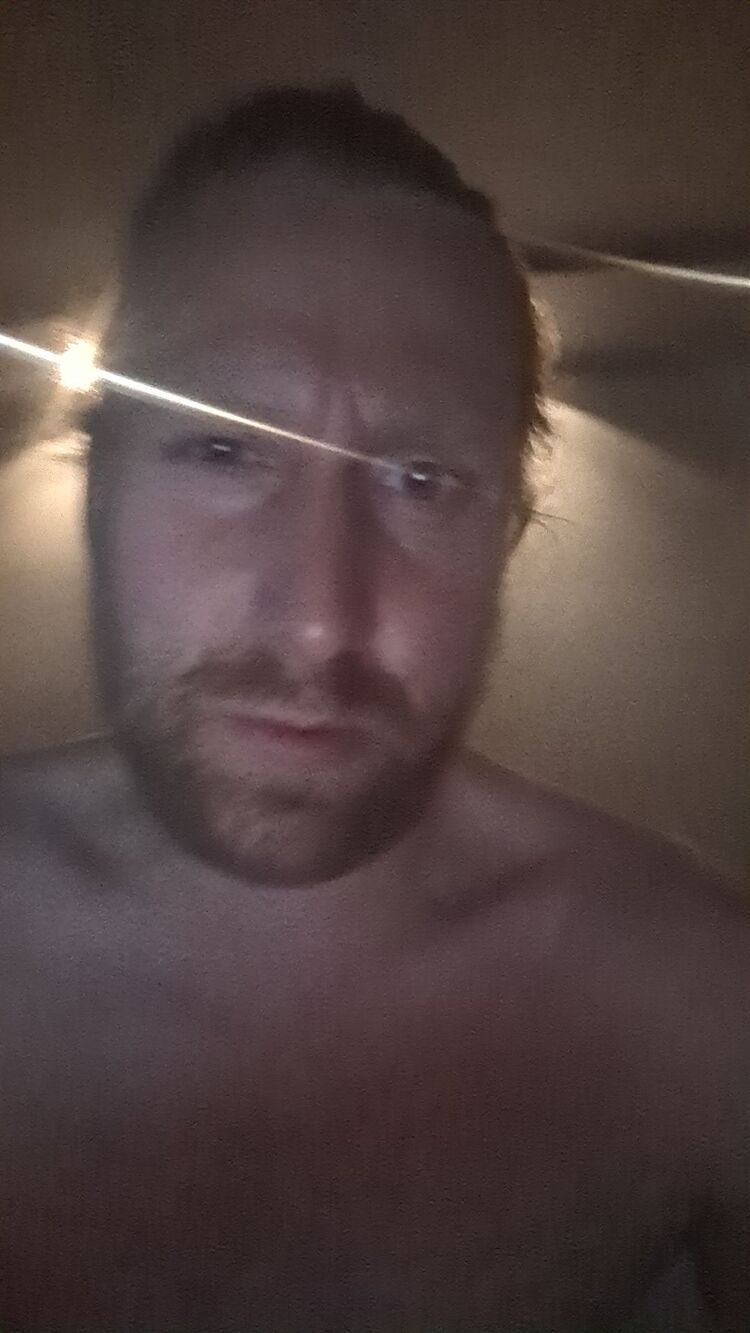  53809748  Alex, 35 ,    Balsta