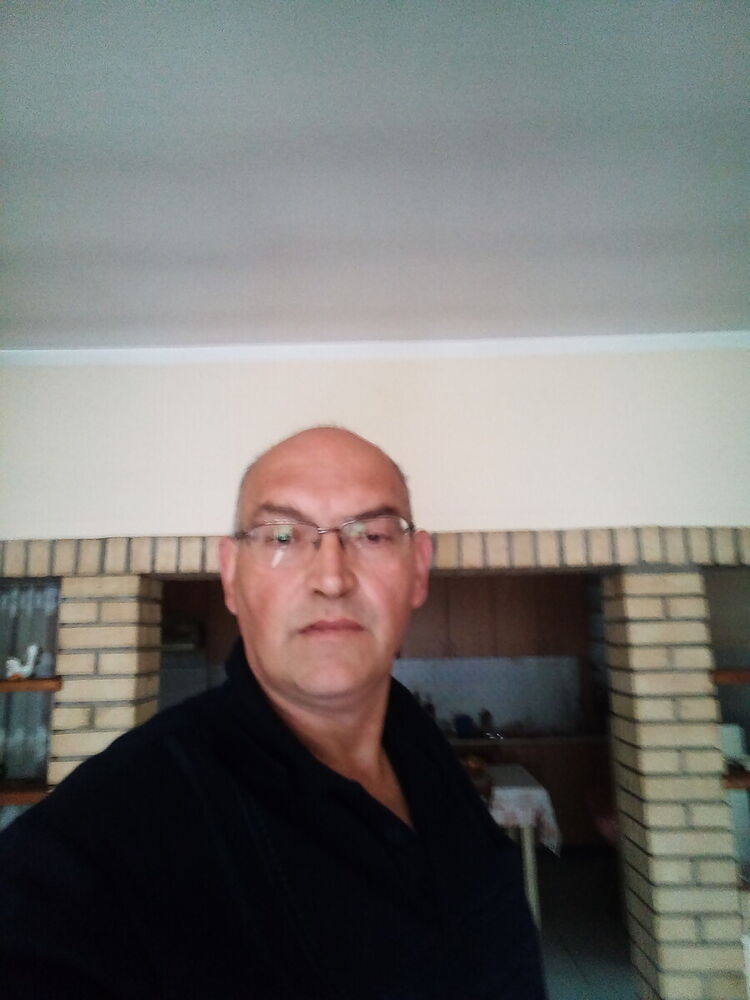  20030978  Zivan, 54 ,    Zemun