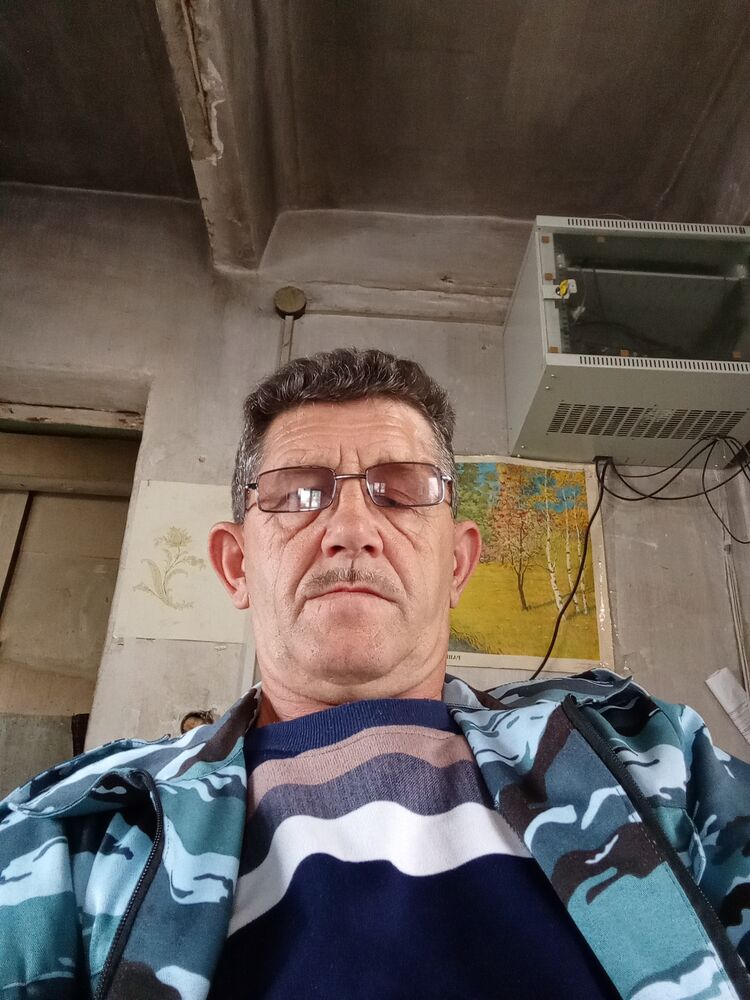  42674418  , 54 ,    