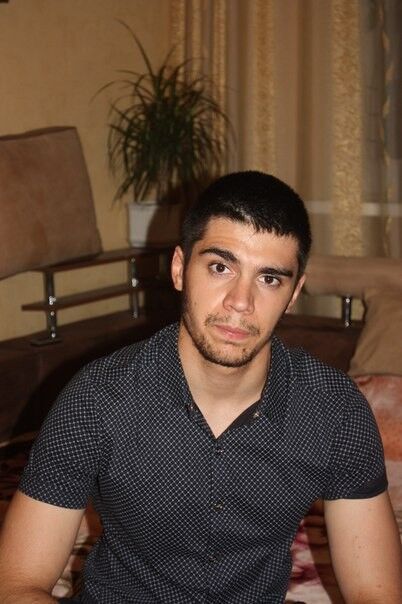  6829348  Radik, 31 ,    