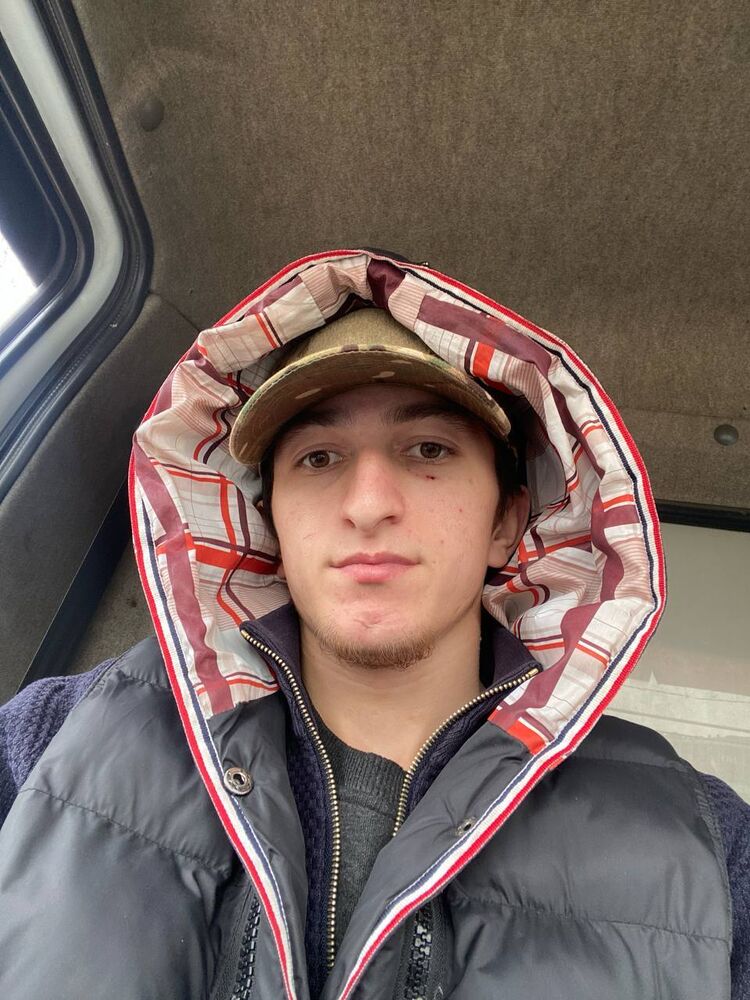  48828778  , 21 ,    Deleted