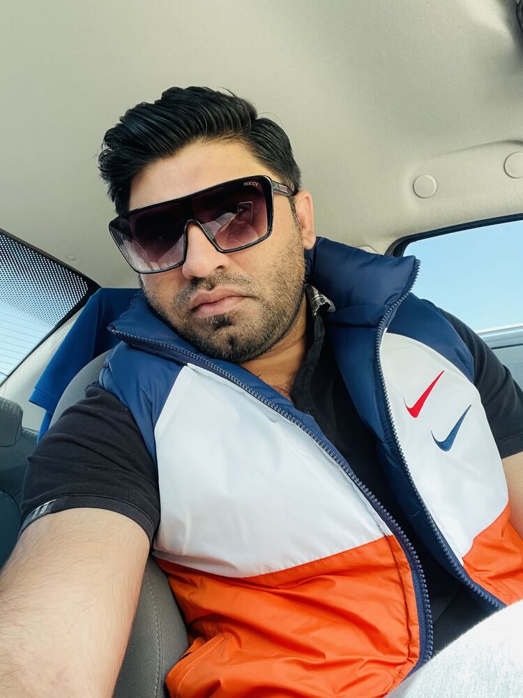  ,   Jamil, 40 ,   ,   