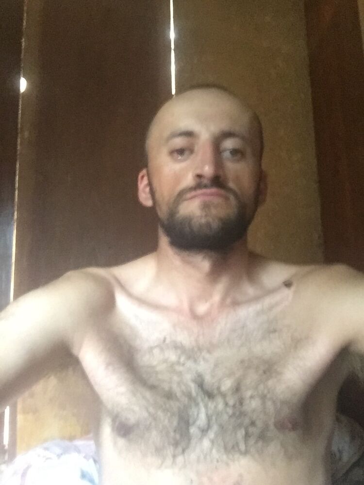  45151618  , 39 ,    