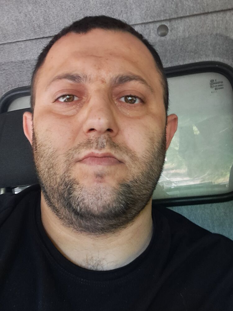  34555048  , 37 ,    