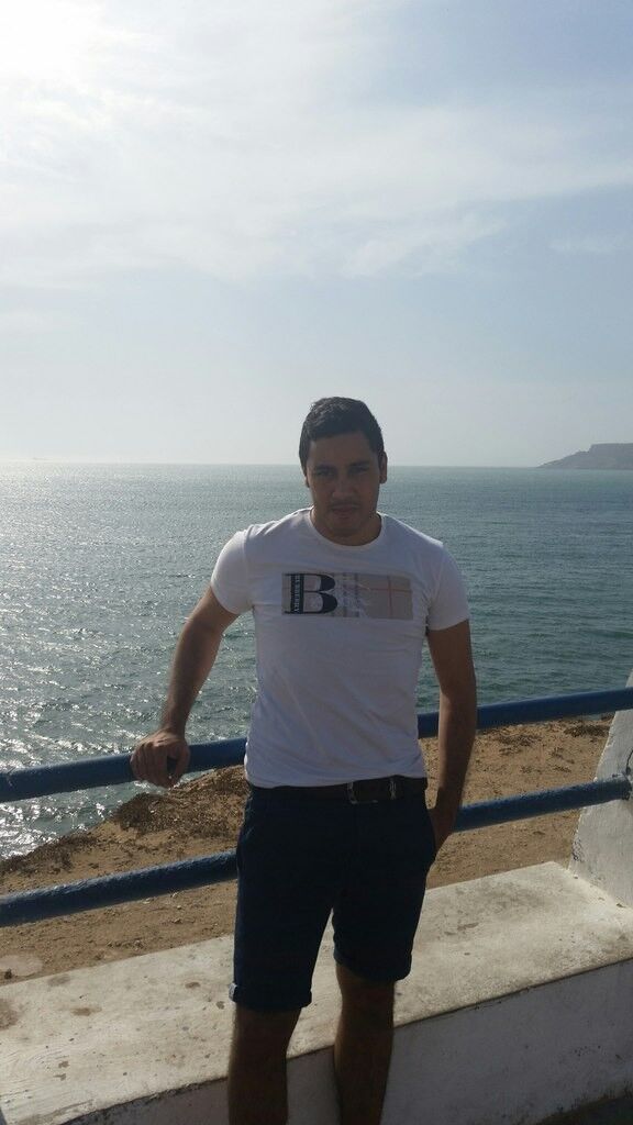   ,   Imad, 35 ,   