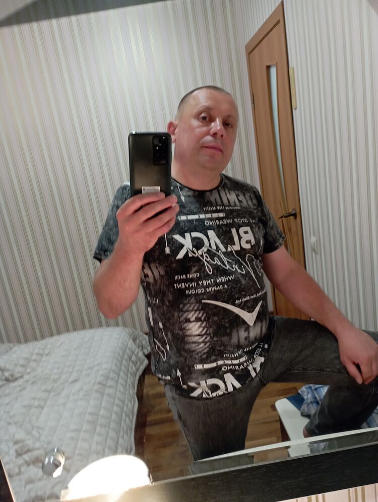  52851308  , 48 ,    