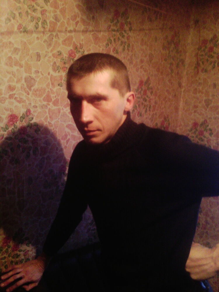  ,   Maksim, 39 ,   