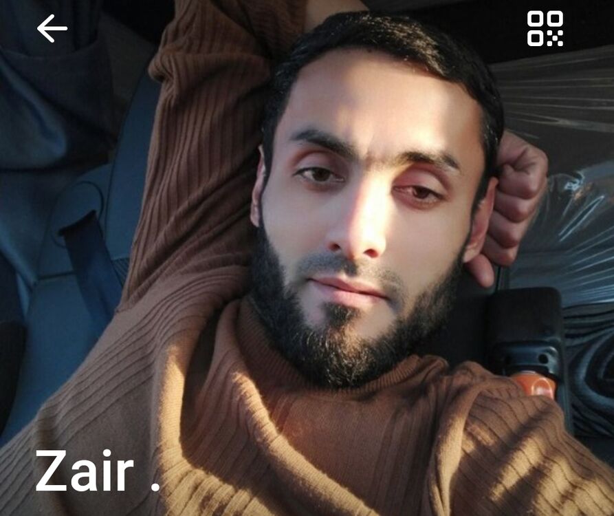 45222838  Zair, 33 ,    