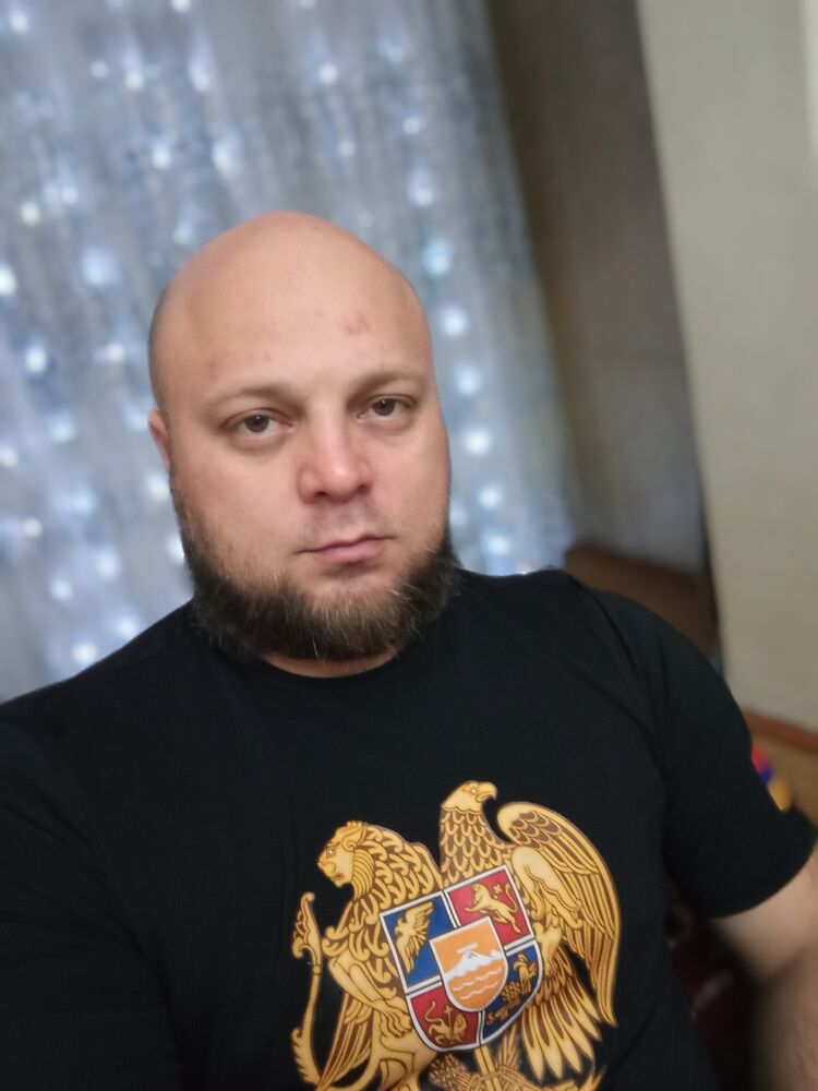 31879148  , 38 ,    