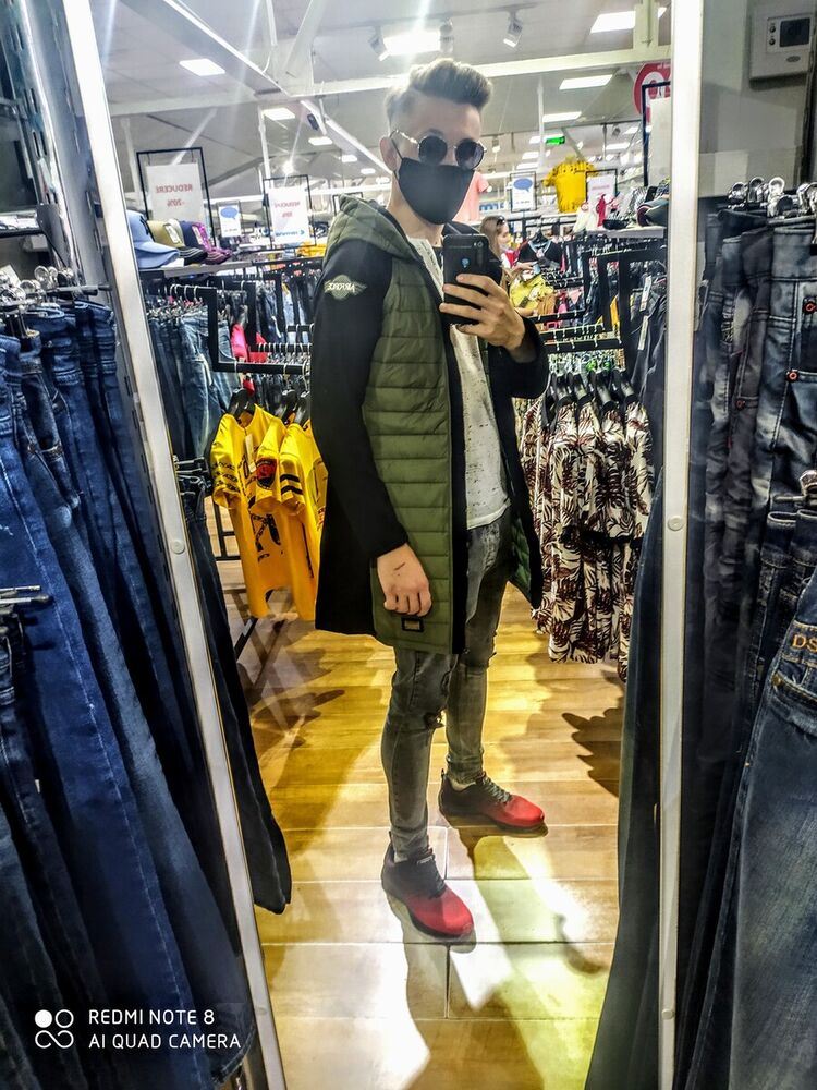  ,   _Stefan, 24 ,  