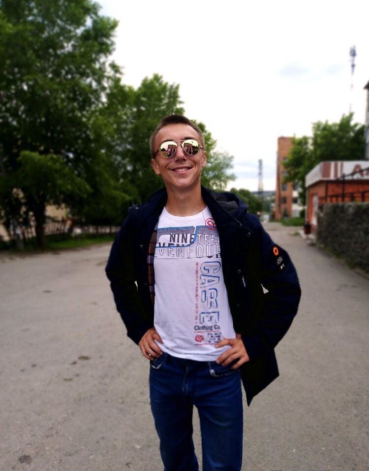  33313378  Evgeny, 24 ,    