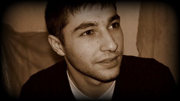  ,   Grigor, 33 ,   