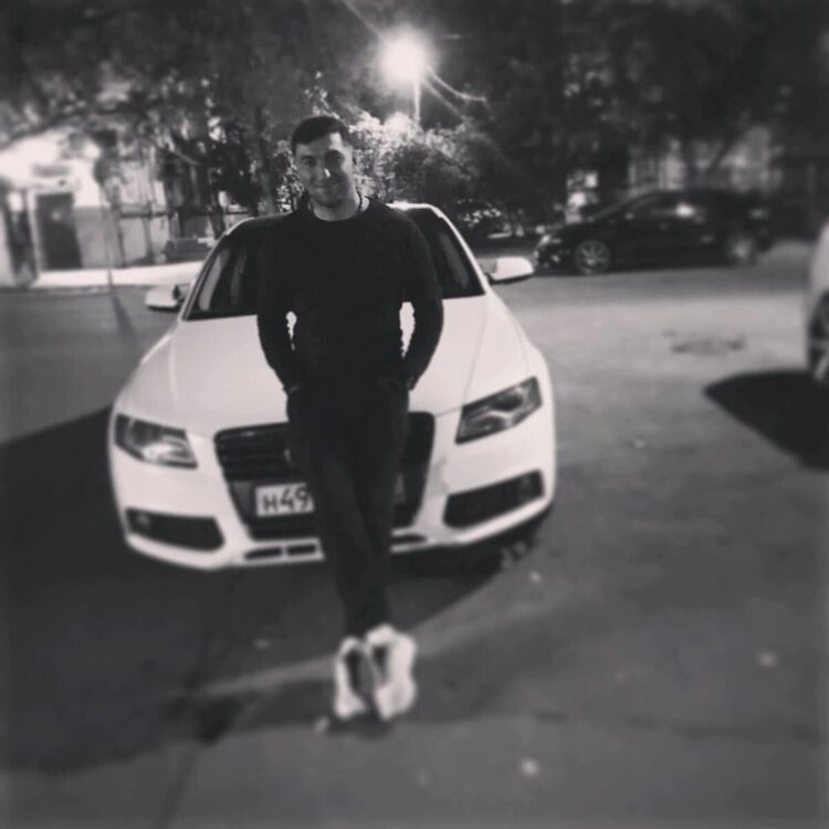  49911748  Elvir, 33 ,    --