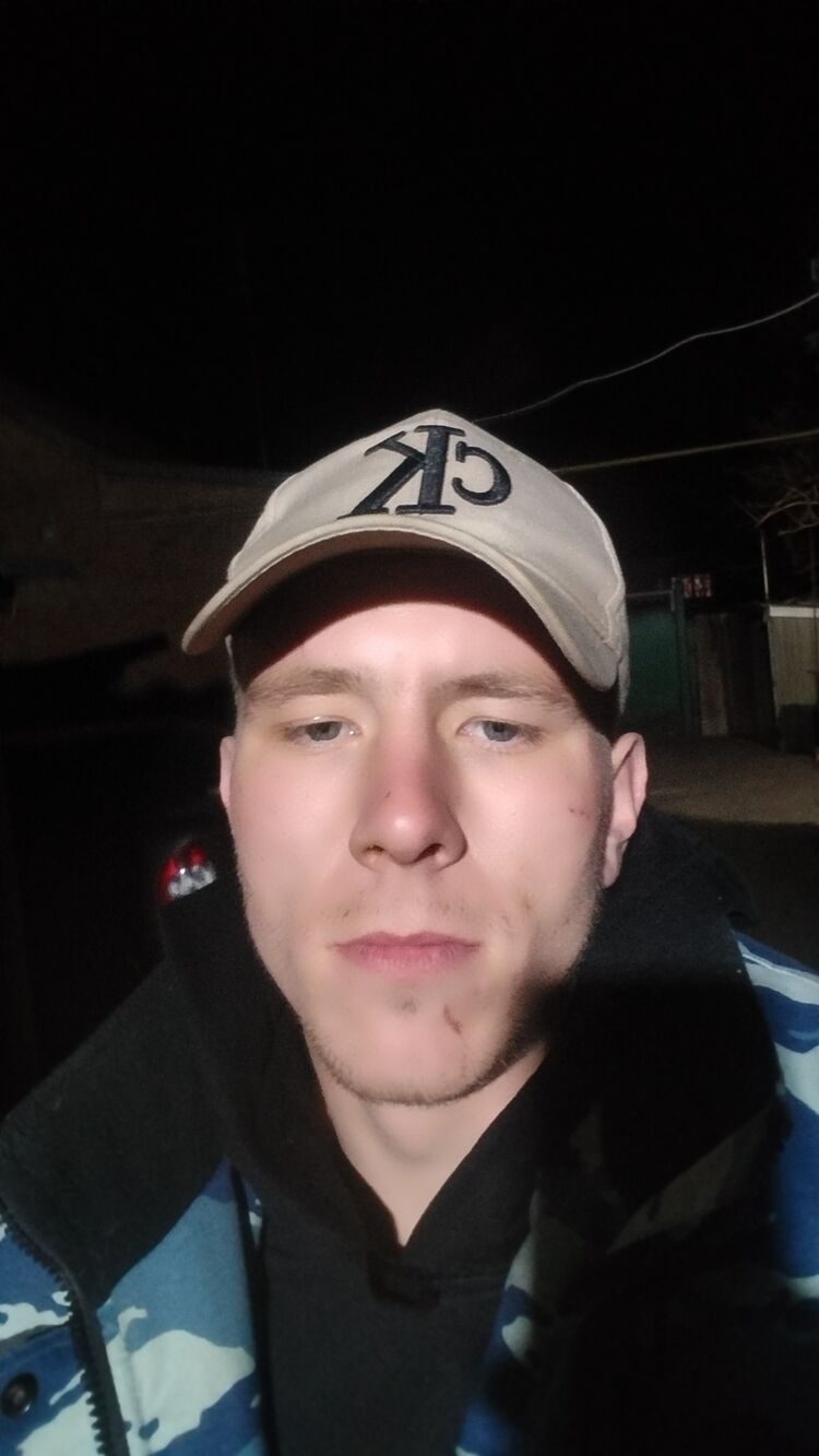  42492708  , 24 ,    --
