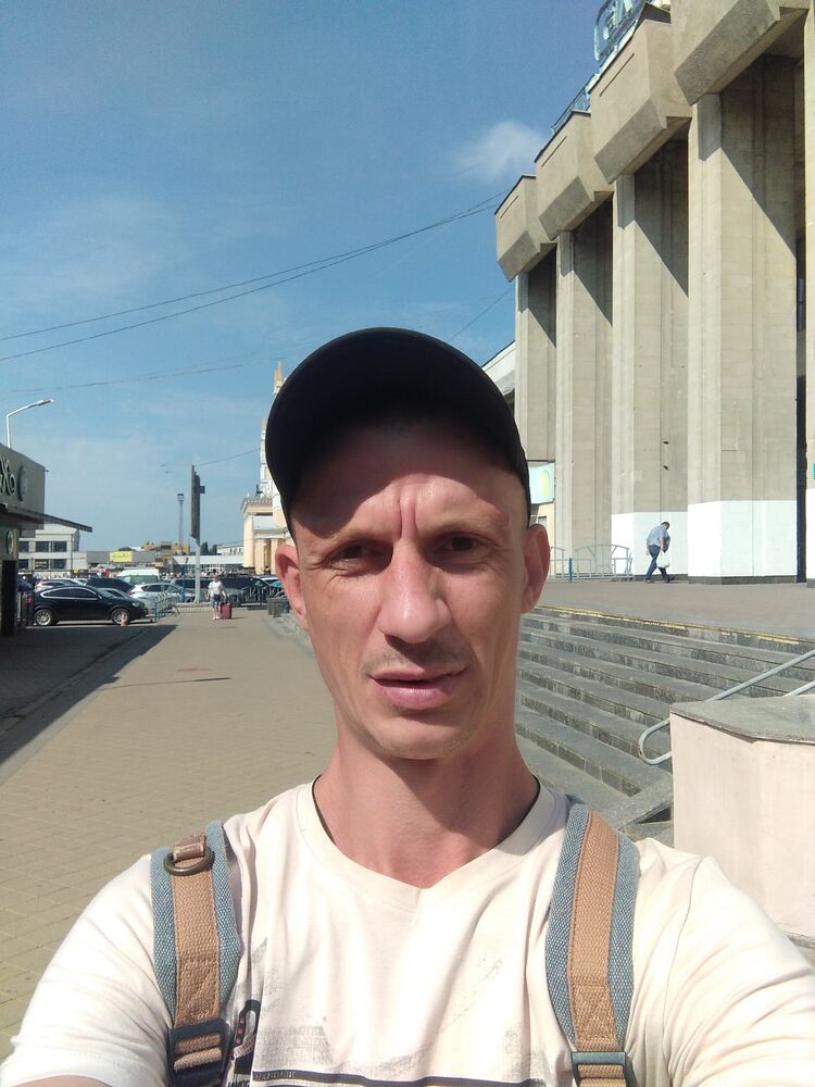  47892048  , 33 ,    