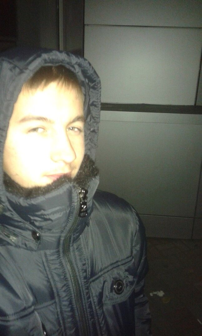  7113458  , 28 ,    