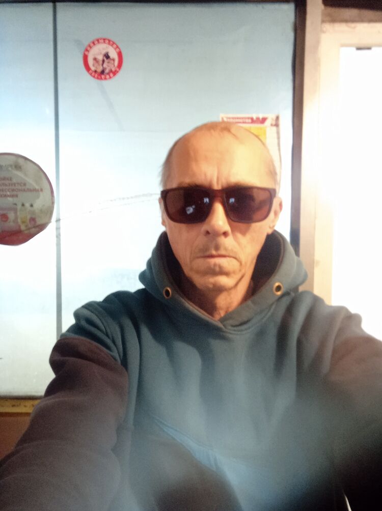  25034998  , 53 ,    