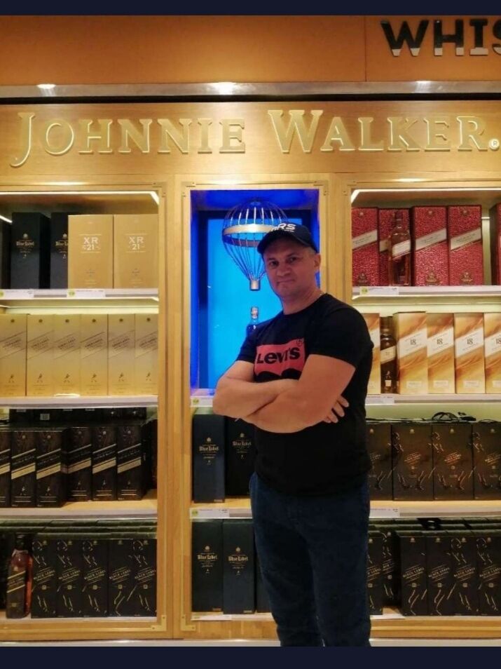  41114318  , 54 ,     