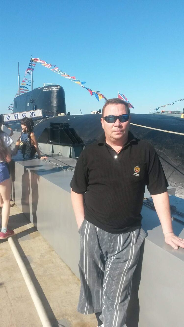  33003968  , 49 ,    --