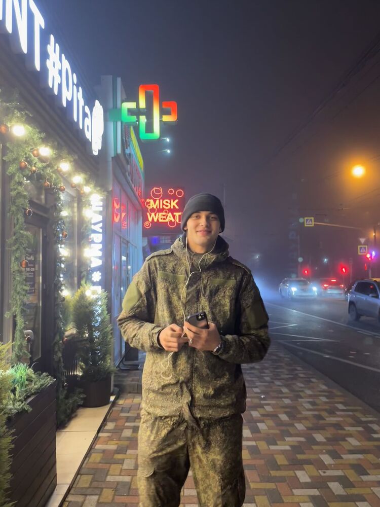 ���� 54990818 ����� ����, 20 ���, ���� ���������� � �����