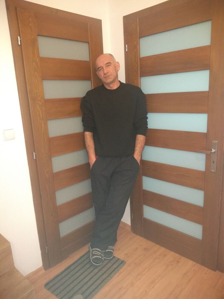  ,   Zaza, 51 ,   ,   