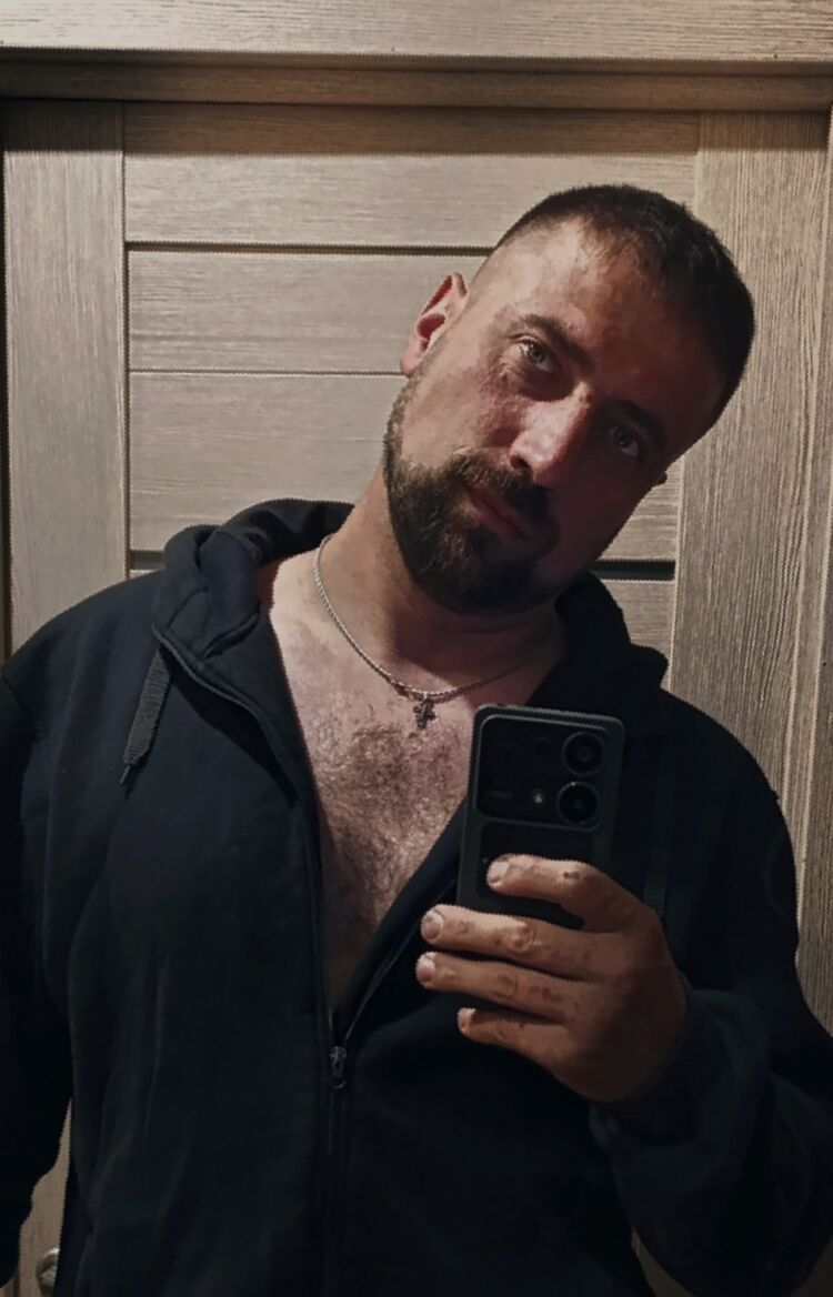  ,   Igor, 37 ,   , 