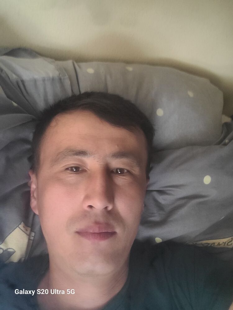  52748368  Uktam, 35 ,    