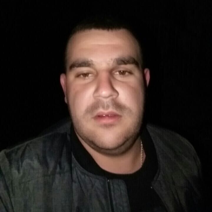  ,   Roman, 33 ,   ,   