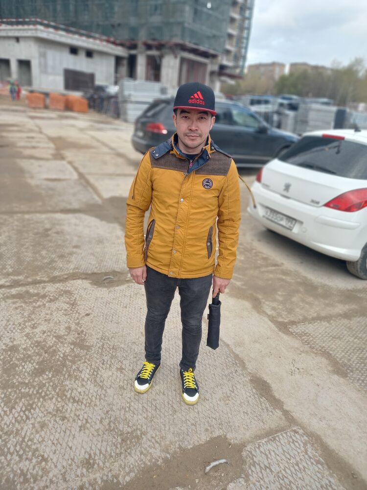  35939988  , 32 ,    