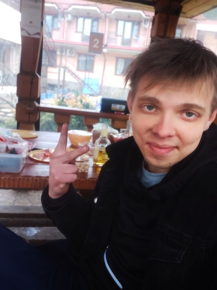  ,   Dmitry, 25 ,   ,   