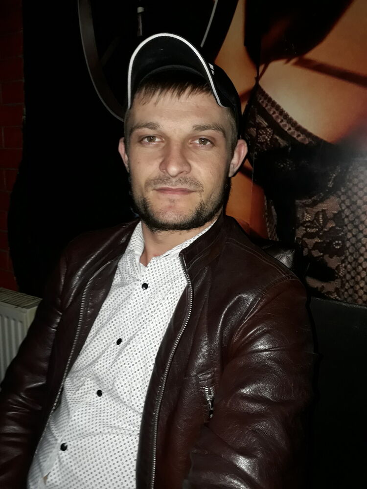  ,   Victor, 32 ,   ,   , c 