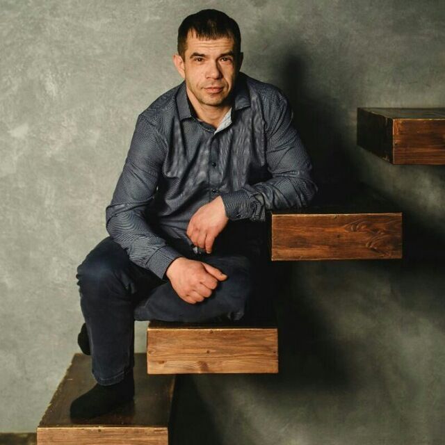  ,   Sasha, 38 ,   