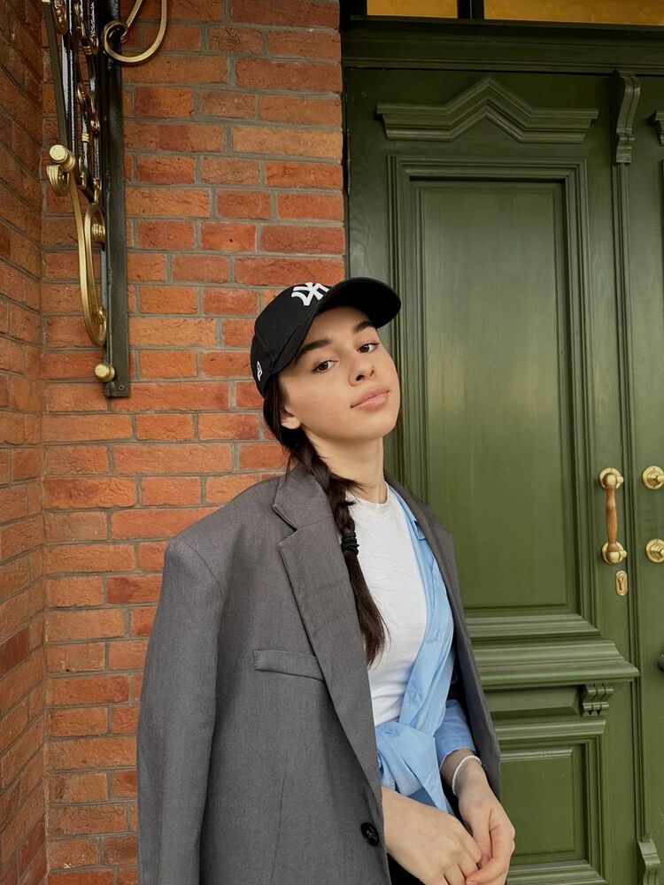  ,   , 27 ,   ,   