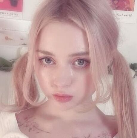  ,   Vika, 24 ,   ,   